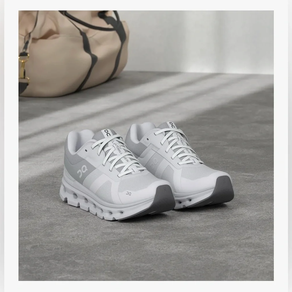 On Running On Cloud Cloudrunner Athletic Shoes - Picture 1 of 16